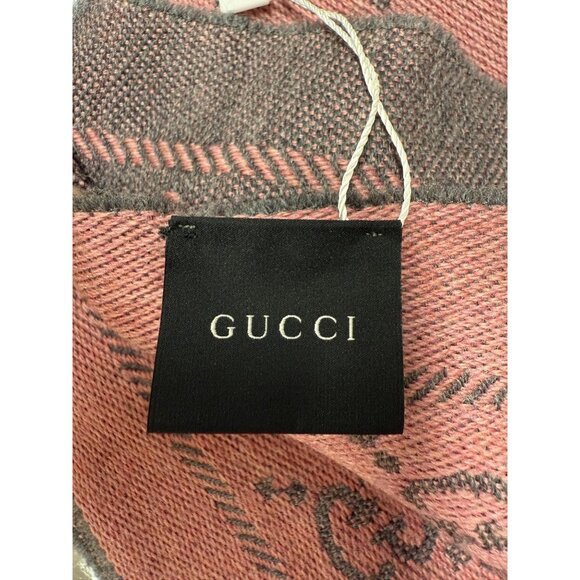 Gucci Pink & Gray Wool GG Monogram Scarf With Fringe Edges - Picture 4 of 6